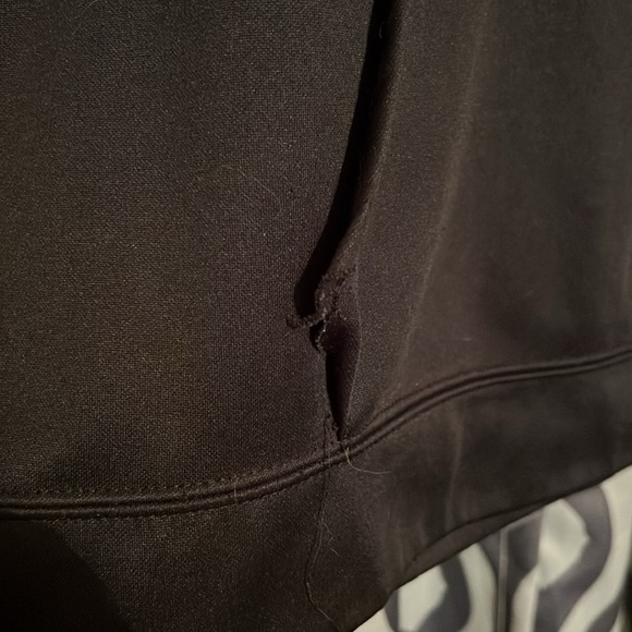 Realtree Women’s Hoodie - Picture 2 of 2